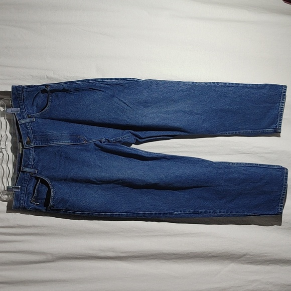 LL Bean Natural Fit Jeans - Picture 1 of 8